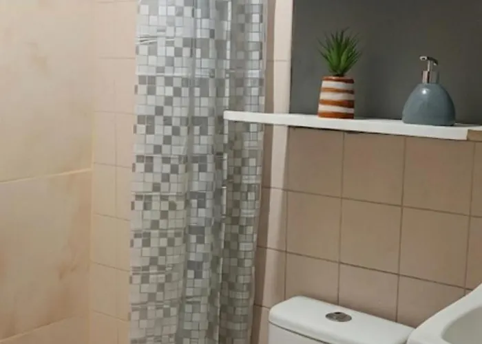 ホームステイ Casa Familiar Centro